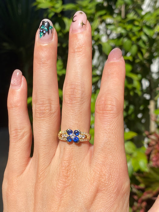 18k blue sapphire diamond flower ring size 6.25
