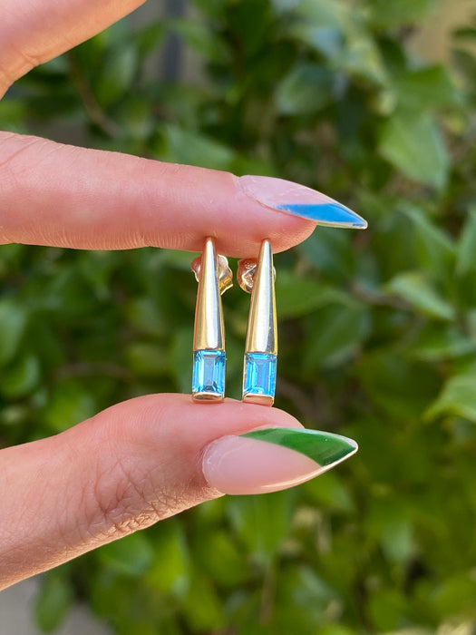 14k blue topaz pointed stud earrings