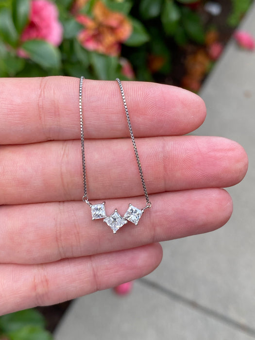 Vintage Platinum (850–900) Princess Cut Diamond Necklace – 1.04 TCW