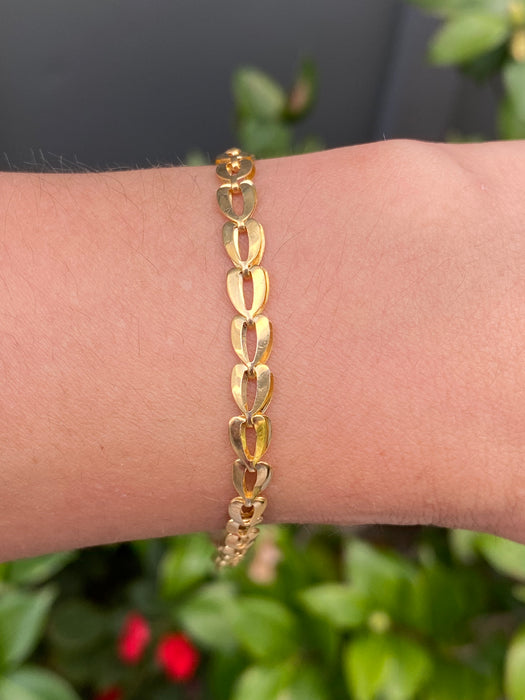 14k leaf heart bracelet 8.25”