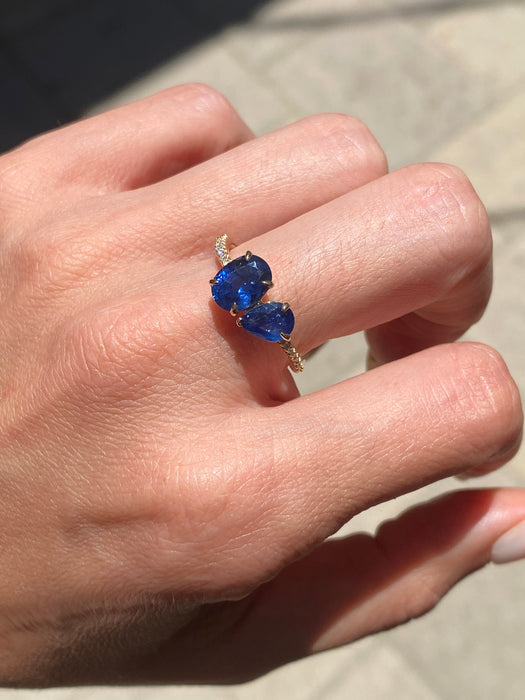 14K Gold Blue Sapphire & Diamond Ring
