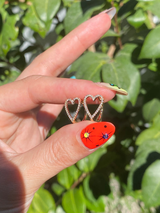 14k diamond heart huggie earrings