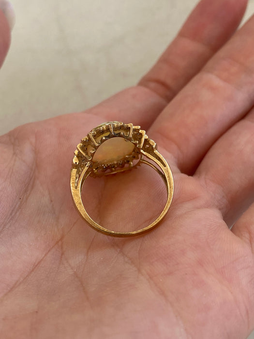Vintage 10K Opal & Diamond Flower Ring