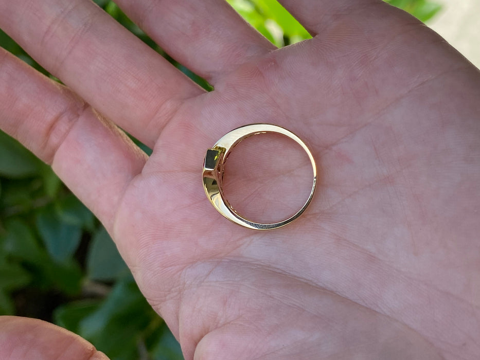 Vintage 18K Gold Baguette Ruby Diamond Ring Size 6