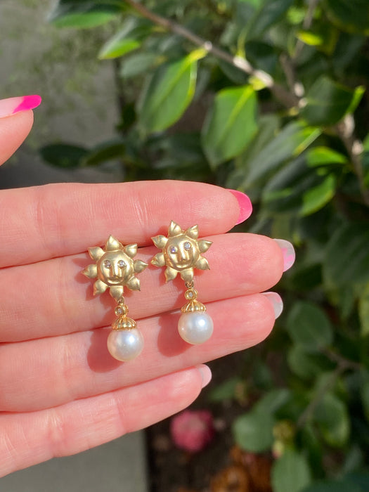 18k brushed diamond sun pearl earrings