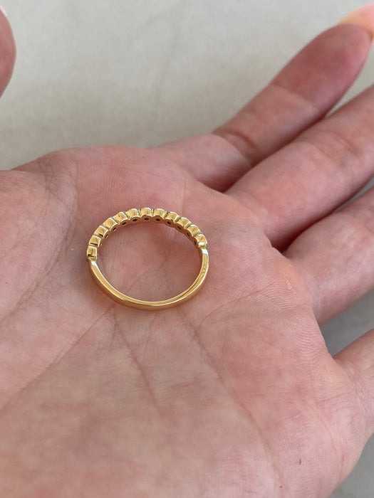 Vintage 18K Bezel-Set Natural Diamond Ring