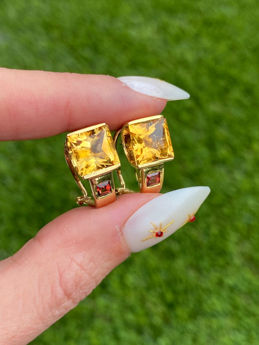 Vintage 14K Citrine & Garnet Omega Back Huggie Hoop Earrings