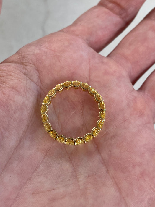 18K Yellow Gold Lab-Grown Yellow Diamond Oval Eternity Ring