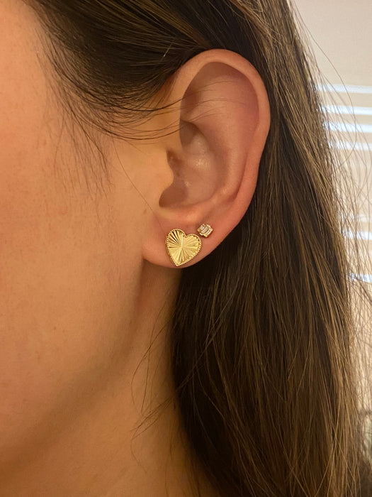 14K Gold Fluted Heart Stud Earrings