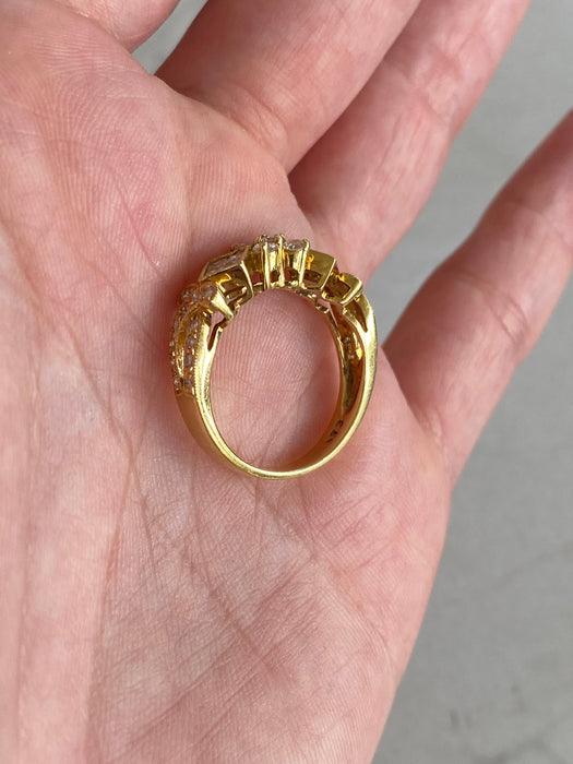 Vintage 18k Gold Invisible Set Princess Cut Diamond & Round Diamond Ring Size 6.25