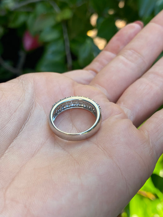 Platinum 900 1 carat Diamond ring size 5