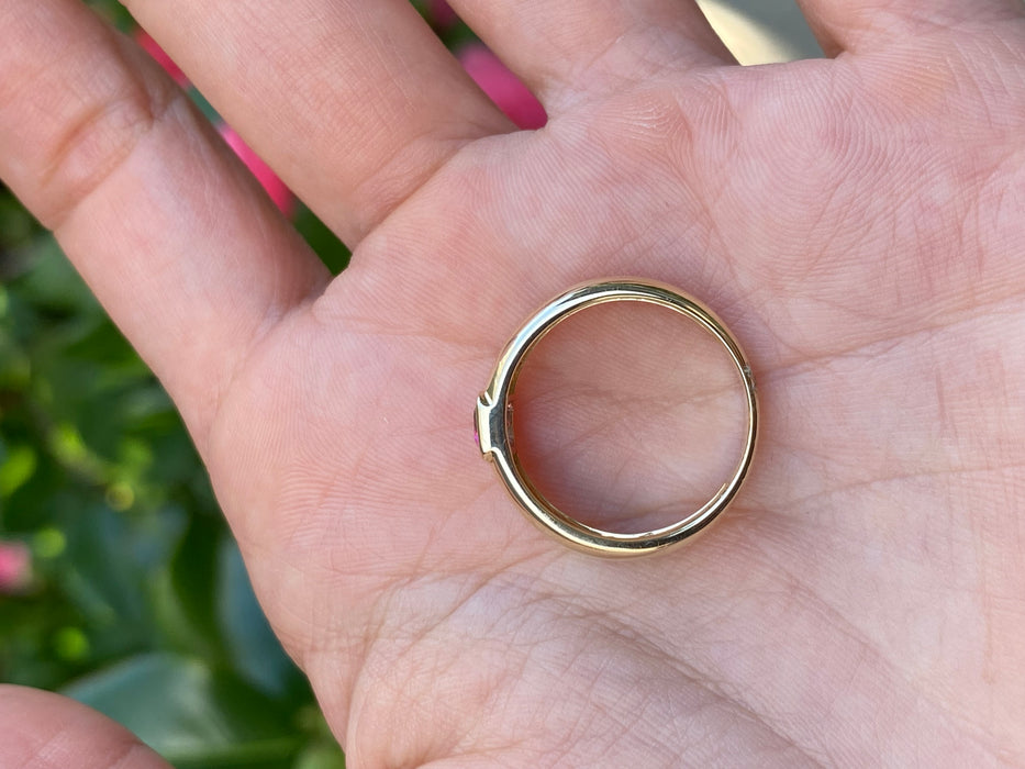 14k pink tourmaline bezel set ring size 6.5