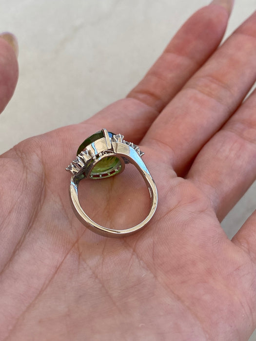 Vintage Platinum 900 Peridot & Diamond Ring