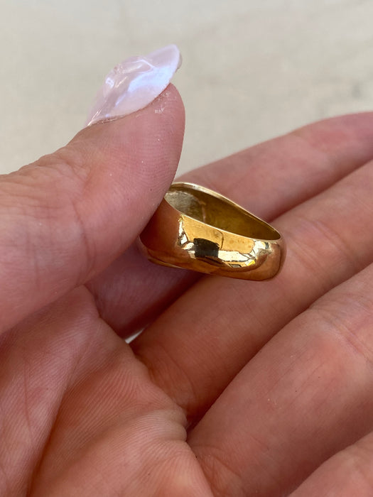 18K Lapis Lazuli Signet Ring