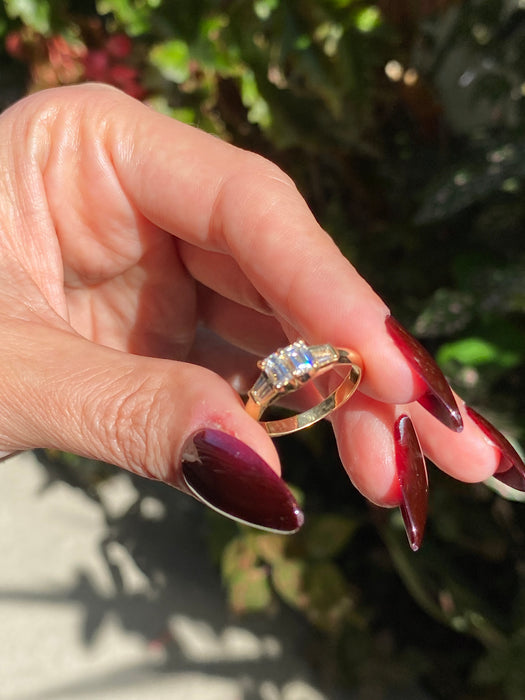 18k double emerald cut baguette diamond ring size 5.25