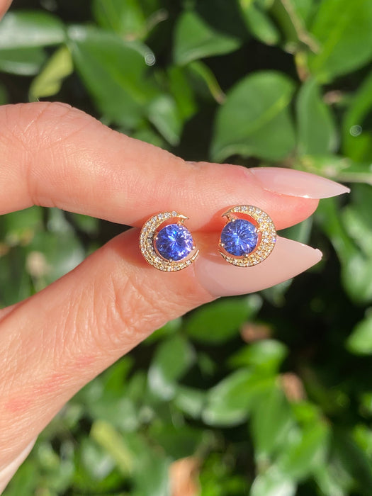 14k tanzanite diamond moon stud earrings