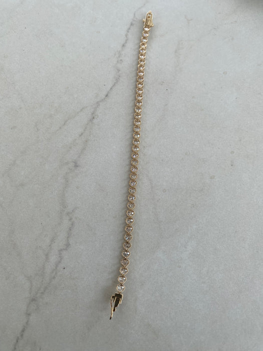 14K Gold Bezel-Set Heart 6.5 Carat Lab Diamond Tennis Bracelet