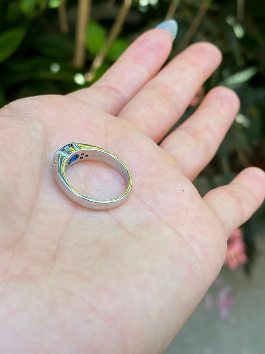 Platinum blue sapphire diamond ring size 5.75