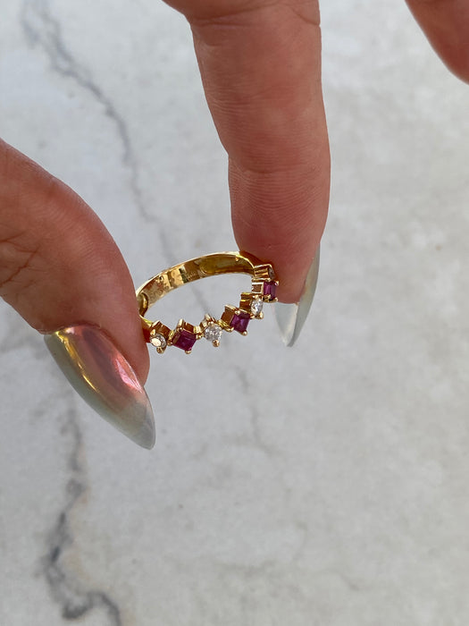 Vintage 18K Diamond & Ruby Ring