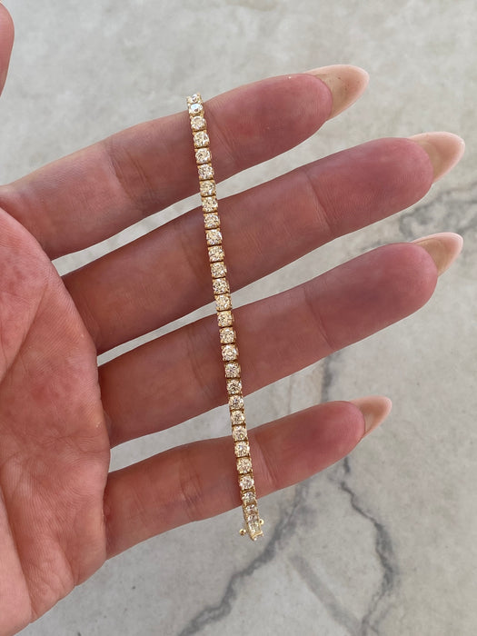 18K Gold 4 Carat Natural Diamond Tennis Bracelet