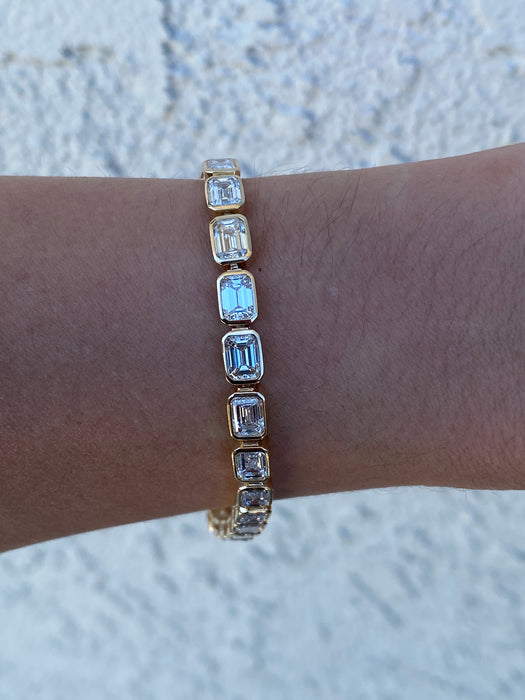 14K Gold 16 Carat Emerald Cut Lab Diamond Tennis Bracelet
