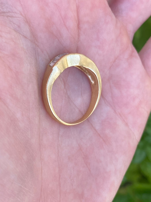 Vintage 18K Gold Baguette Diamond Wave Ring – 0.70 TCW Natural Diamonds – Size 7.75