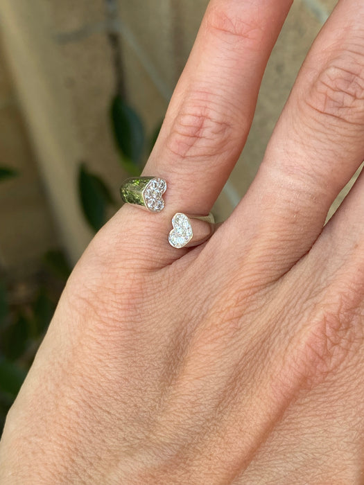 Vintage 18K White Gold Diamond Heart Open Pinky Ring