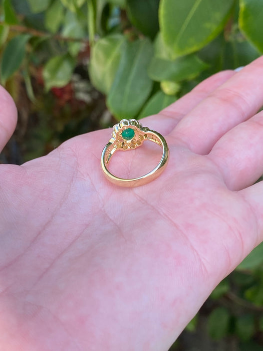 18k cabochon emerald diamond ring size 6.5