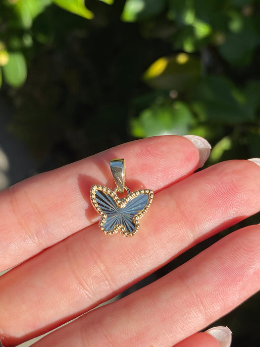 14k fluted butterfly charm pendant