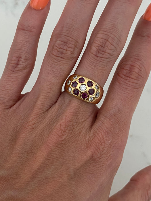Vintage 18K Ruby and Diamond Flower Ring – Flush Set – 0.80 TCW Rubies – Size 6