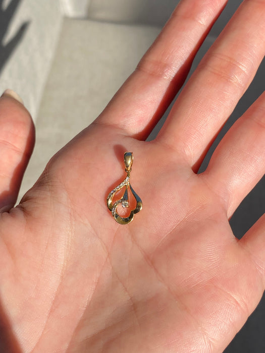 14k diamond flower pendant charm