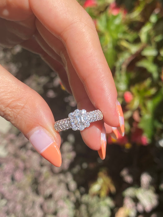 Platinum 900 diamond ring size 7.75