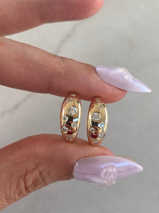 14K Gold Natural Diamond Rounded Flush Huggie Earrings