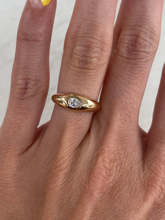 14K Gold Lab Diamond Pear Pinky Ring Size 4