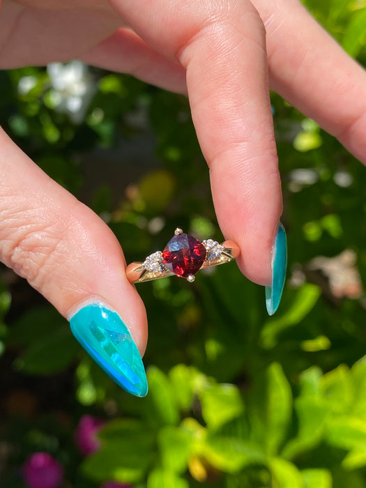 10k garnet diamond ring size 7