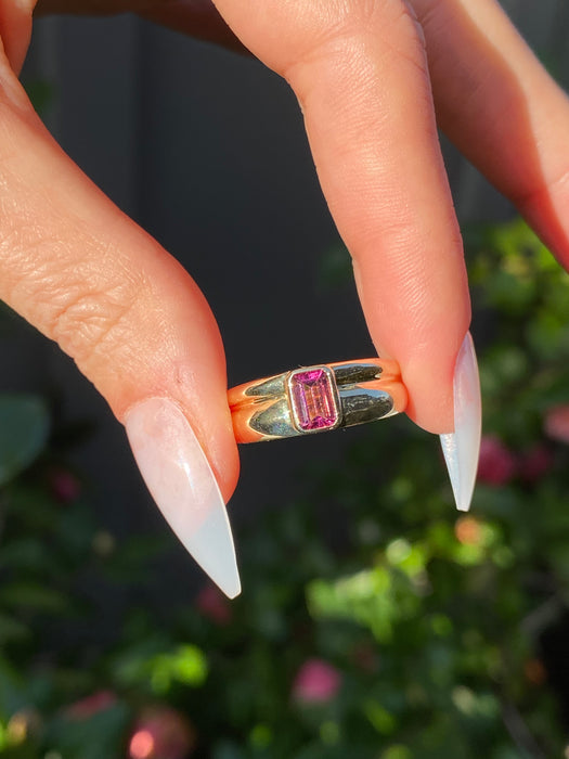 14k pink tourmaline bezel set ring size 6.5