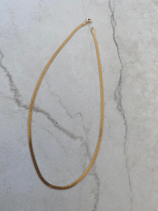 Vintage 14K Gold Herringbone Necklace – 16 Inch, 2.5 mm