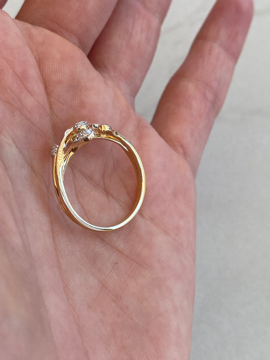 14K Gold Diamond Abstract Ring