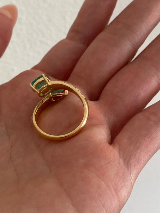 Vintage 18K Emerald & Diamond Bypass Ring