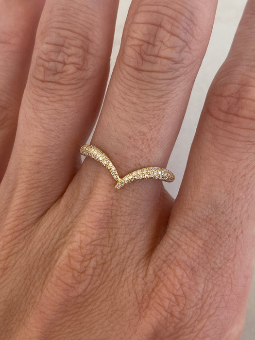 18k Gold Natural Chevron Diamond Ring
