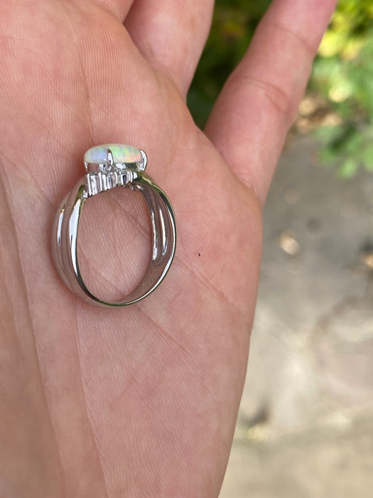 Vintage Platinum 900 Opal Diamond Ring Size 6