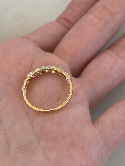 14K Natural Diamond Croissant Ring