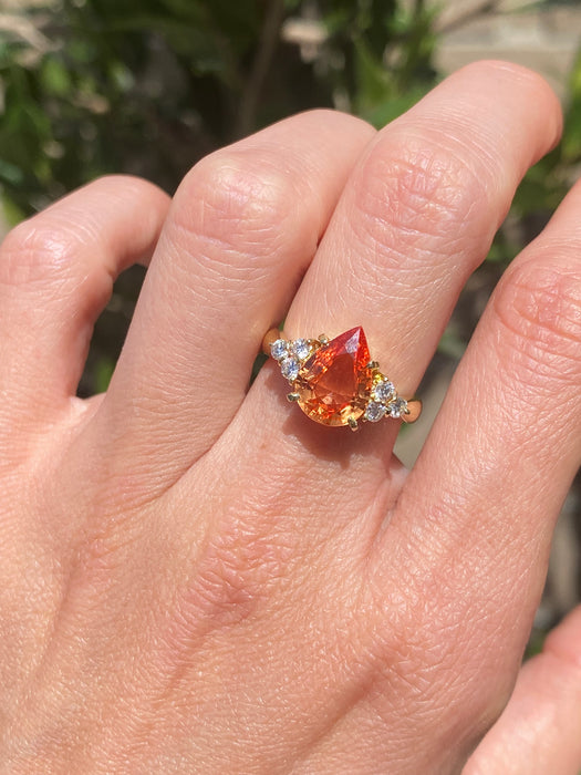 Vintage 18K Gold Orange Pear Sapphire Diamond Ring