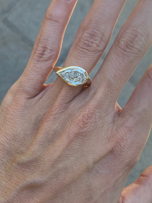14K Gold 3.31 Carat East-West Step-Cut Pear Lab Diamond Ring