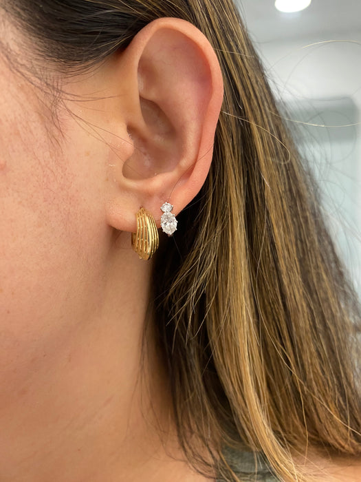 Vintage 14K Gold Huggy Hoop Earrings