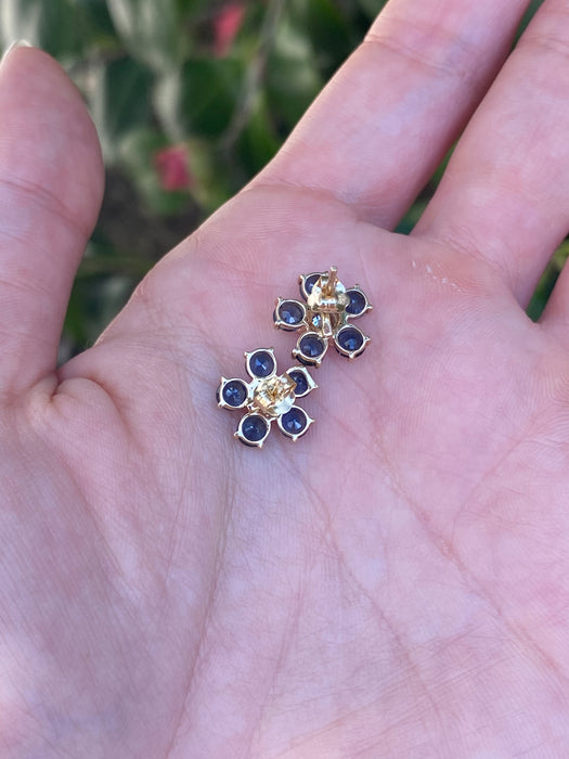 14k blue sapphire and diamond flower stud earrings