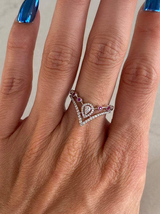 Vintage 18K White Gold Ruby & Diamond Chevron Ring