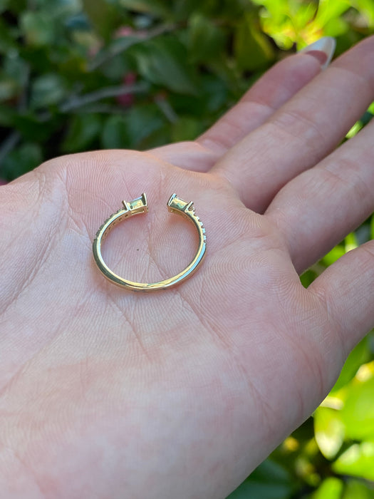 14k open tapered baguette diamond ring size 7