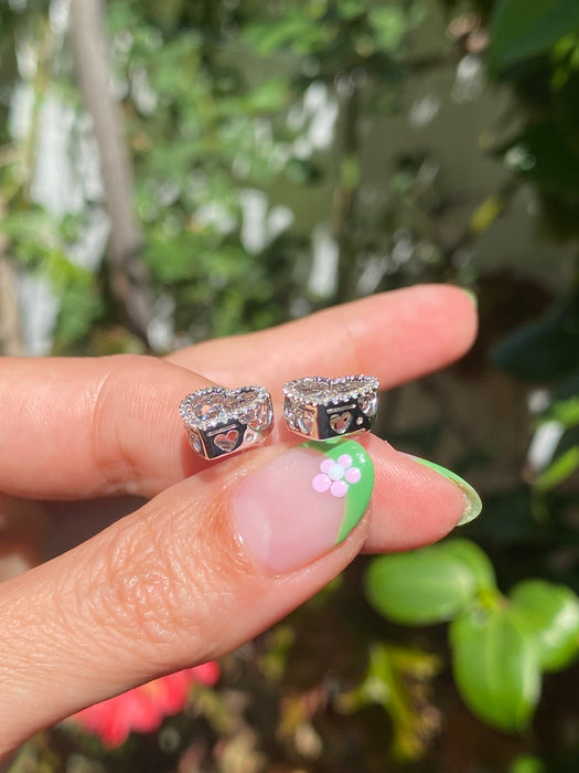 14k white gold diamond heart dancing stud earrings