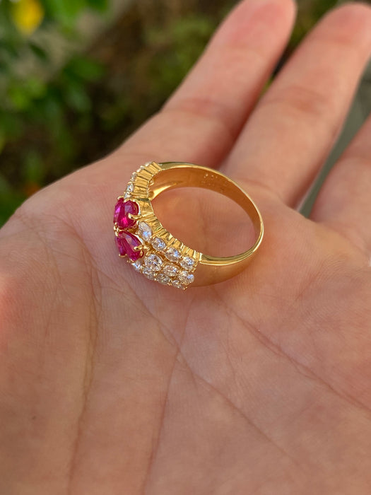 18k ruby and diamond flower ring size 6.5